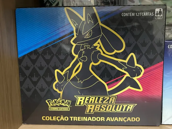 Cartas Pokemon ETB Realeza Absoluta
