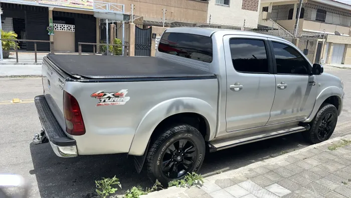Toyota Hilux CD SRV D4-d 4X4 3.0 TDI Diesel AUT 2008