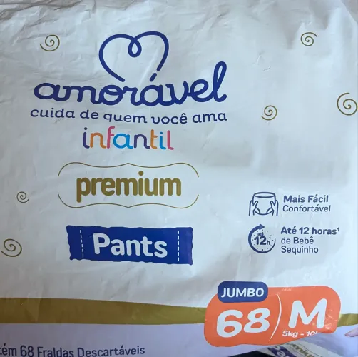 Fraldas descartáveis tamanho M - 5kg a 10kg.