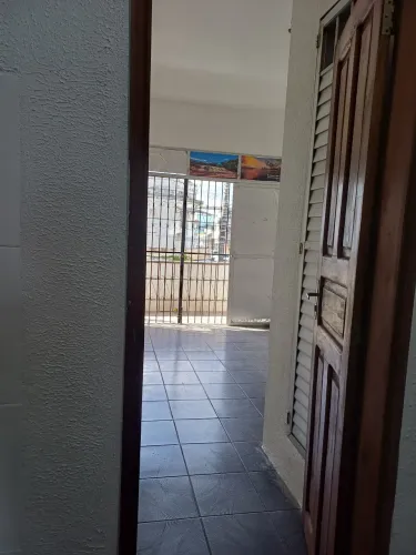 Aluga-se quarto no São Raimundo 