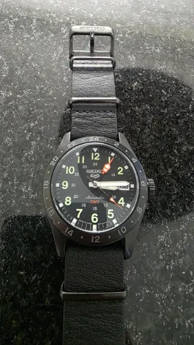 Relógio Seiko 5 Sports Field Gmt Ssk025b1 Made In Japan Novo