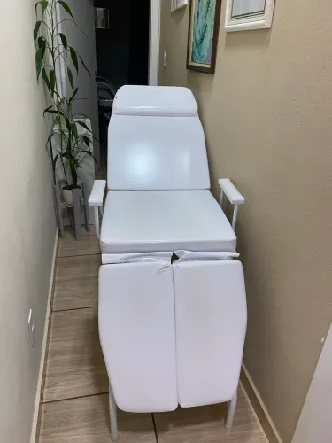 Maca 3 Posições Estética Depilação MicropigmentaçãoBi-perna C/ Apoio de Braço