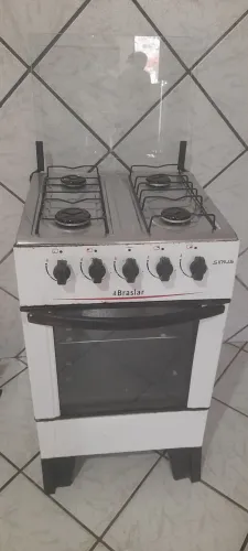 Vendo fogão Braslar Sirius 4 bocas usado