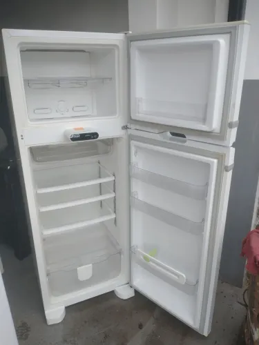 Geladeira Consul Frost Free