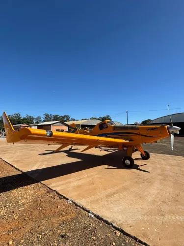 Avião agrícola 