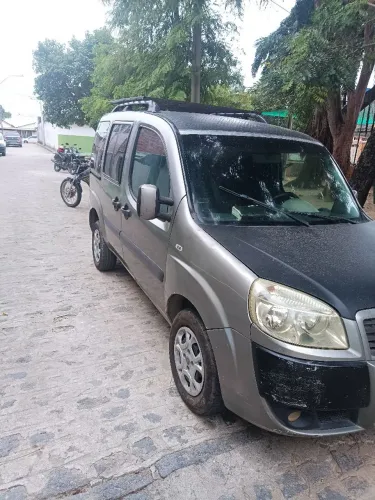 Fiat Doblo ELX 1.4 MPI Fire Flex 8V 4P 2010