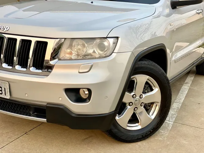 Jeep Grand Cherokee Limited 3.6 4X4 V6 Aut. 2012
