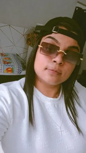 Diarista/ babá/faxineira/animadora de festa e bartender 