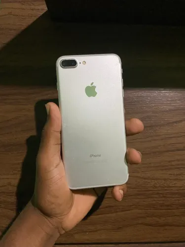 IPhone 7 Plus 128 gb , biometria ok, funcionando tudo perfeitamente bateria 100%