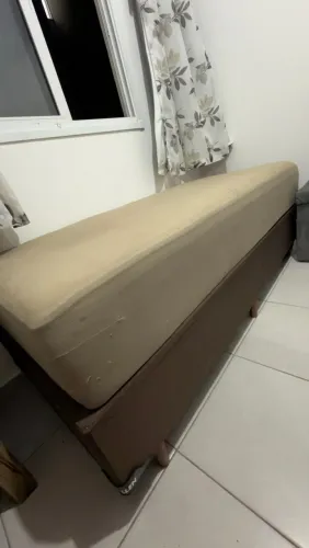 Cama box de solteiro + colchão extra