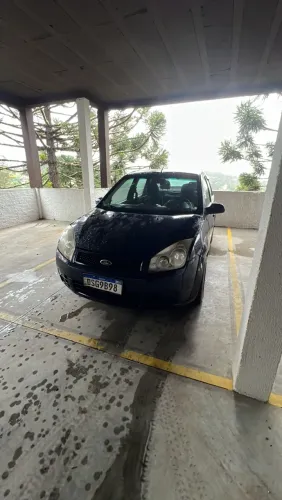 Ford Fiesta Sedan 1.0 8V Flex 4P 2008