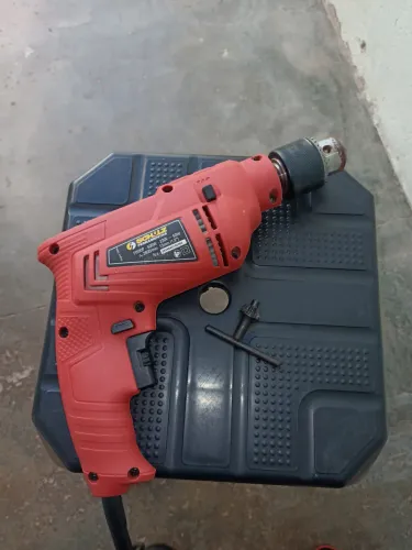 Vendo fudeira semi nova