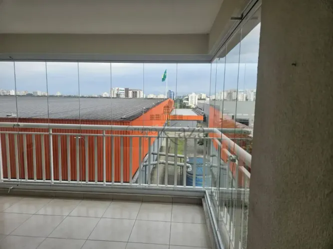 Imóvel para aluguel com 77 metros quadrados com 2 quartos