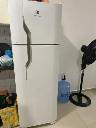 Geladeira eletrolux