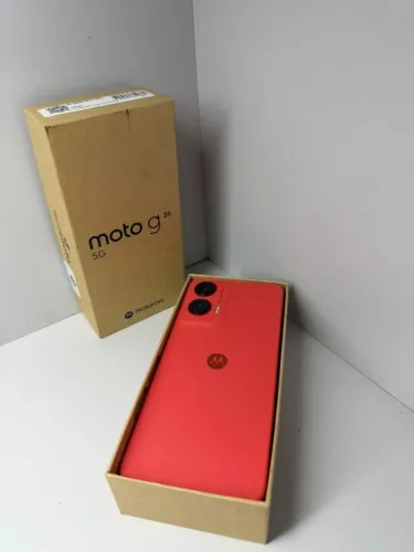 Moto g35 256gb vermelho (seminovo)