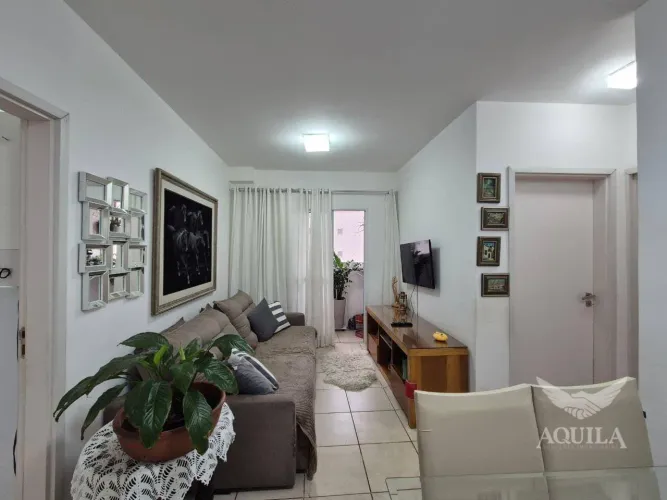 APARTAMENTO 52M² - 2 QUARTOS - VARANDA COM CHURRASQUEIRA - 1 VAGA DE GARAGEM - CONDOMÍNIO