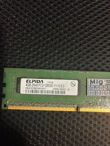 Kit 4x Memória RAM DDR3 4GB 1600MHz - Usadas