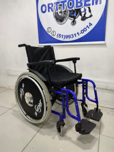 Cadeira de Rodas Agile Jaguaribe Desmontável Alumínio 46cm Assento