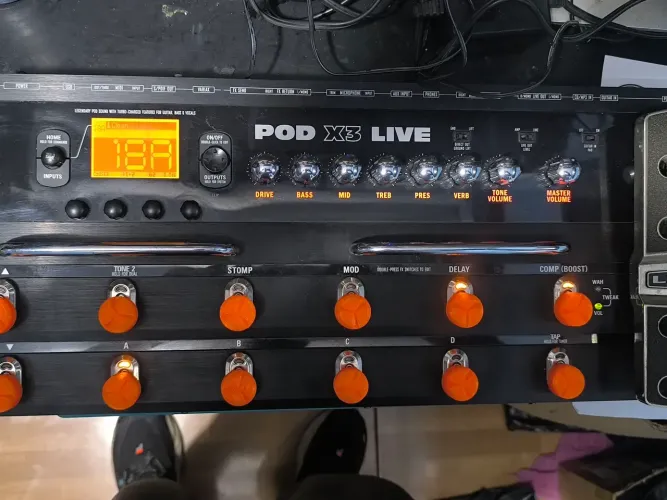 Pedaleira Pod X3 lIve
