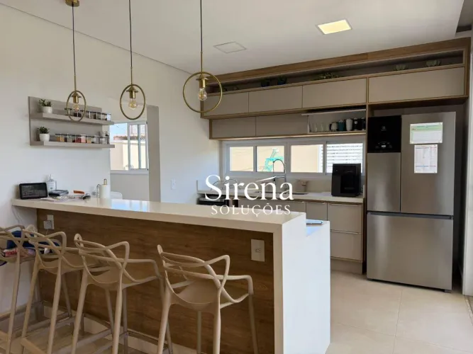 Sobrado com linda área gourmet 3 dormitórios à venda, 304 m² por R$ 2.500.000 - Condomínio