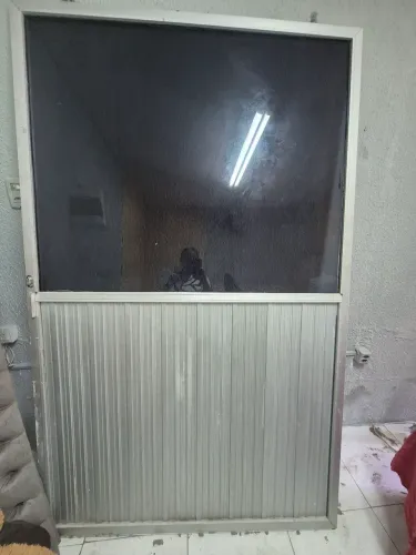 Divisórias de aluminio com vidro
