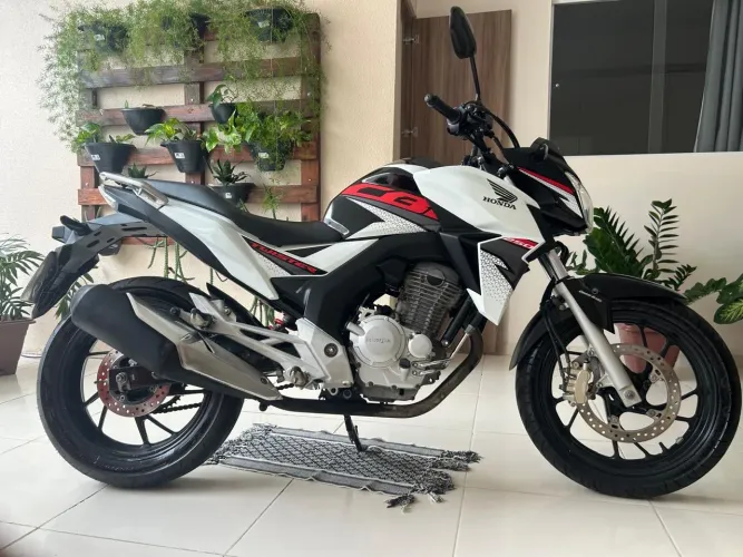 Cb Twister 250F