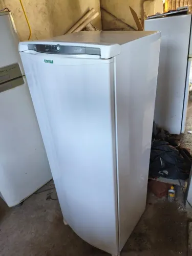 GELADEIRA CONSUL FROSFREE TODA BOA, GELANDO BEM