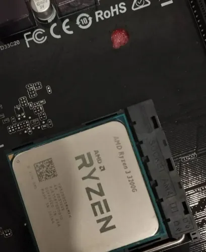 Ryzen 3 3200G