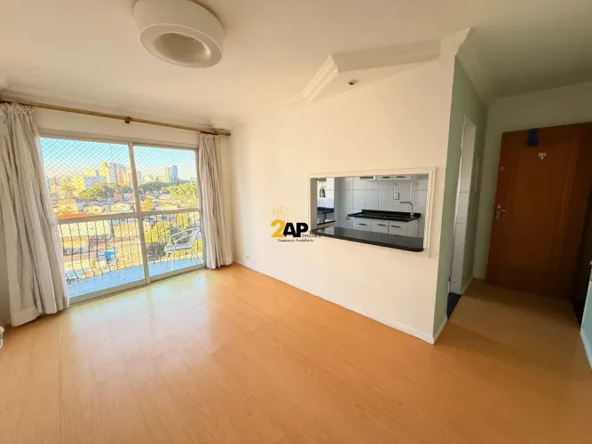 Apartamento para Locação com 3 Quartos, 1 Banheiro e 1 vaga - Vila das Belezas - 64m²