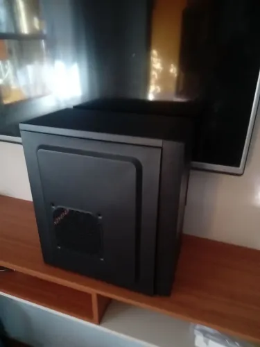 Vendo gabinete TGT