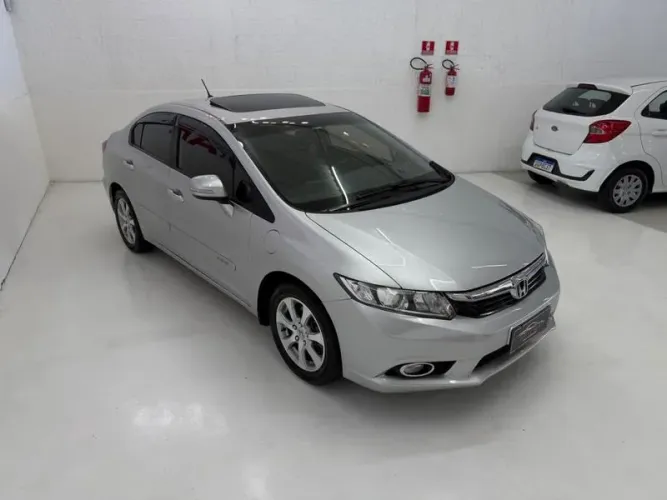 Honda Civic Sedan EXS 1.8/1.8 Flex 16V Aut. 4P 2013