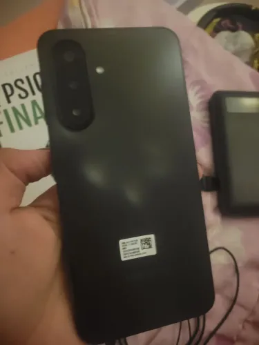 Samsung a17 impecável
