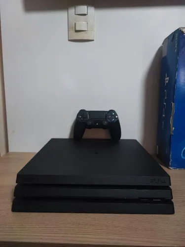 Ps4 PRO-1tb