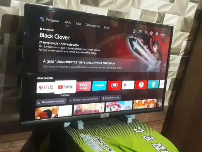 tv 32 smart tcl Android comando voz play todos apps controle semi nova entrego *