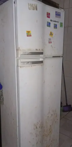 Geladeira 150 reais