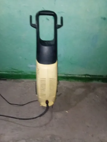 Jato de lava carro e moto