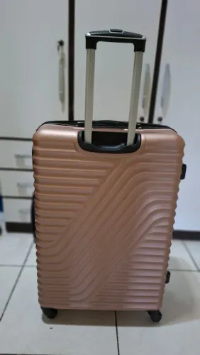 Mala para viagem MUNDI 23kg pra vender logo