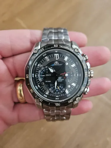 Casio Edifice Red Bull Racing
