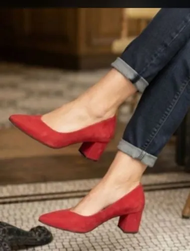 Sapato feminino Stiletto tamanho 36