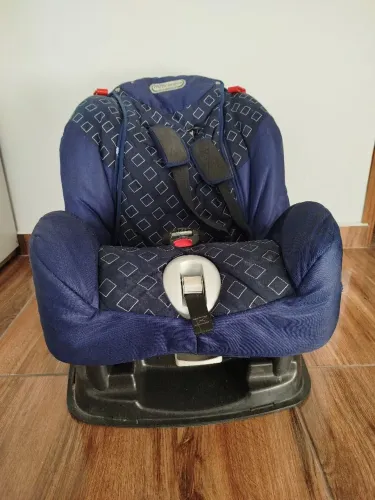 Cadeira de Bebê para carro 
