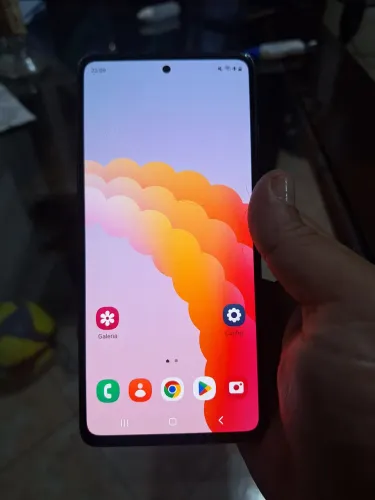 Samsung S20 FE leia a descrição