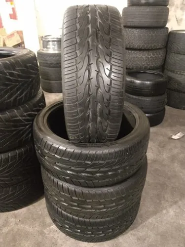 Pneu Usado Aro 22  265/35 22 Toyo Proxes 