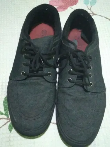 Sapato masculino de lona Tam 42