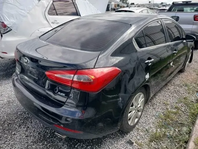 Sucata Kia Cerato SX 1.6 16V 2016