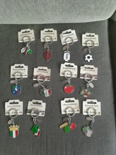 Chaveiros italianos novos