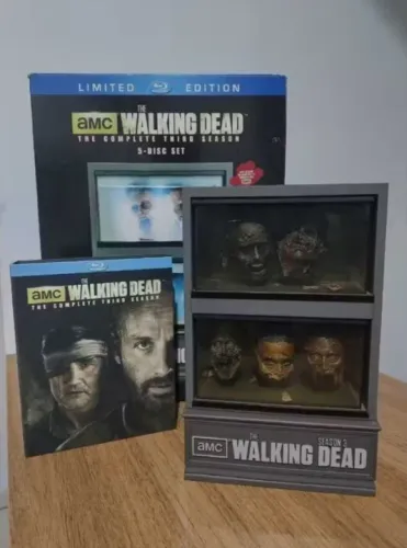 Box Coleção da 3 temporada The Walking Dead 