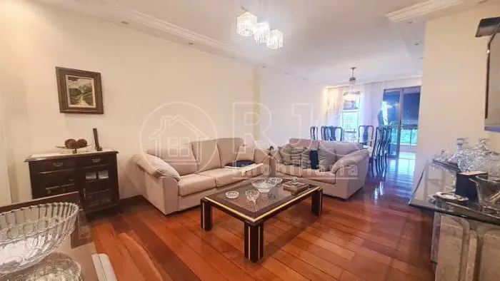 Gonçalves Crespo / Metrô Afonso Pena