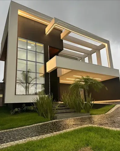 CASA EM CONDOMÍNIO COM ACABAMENTO DIFERENCIADO