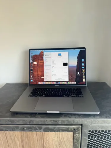 Macbook Pro 16