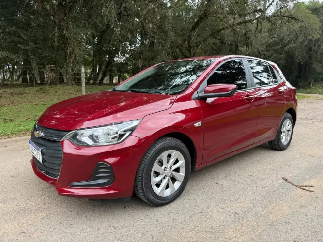 Belo Onix 2021 Automático - Troco 